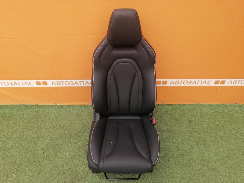 Omoda C5 сиденья передние деф