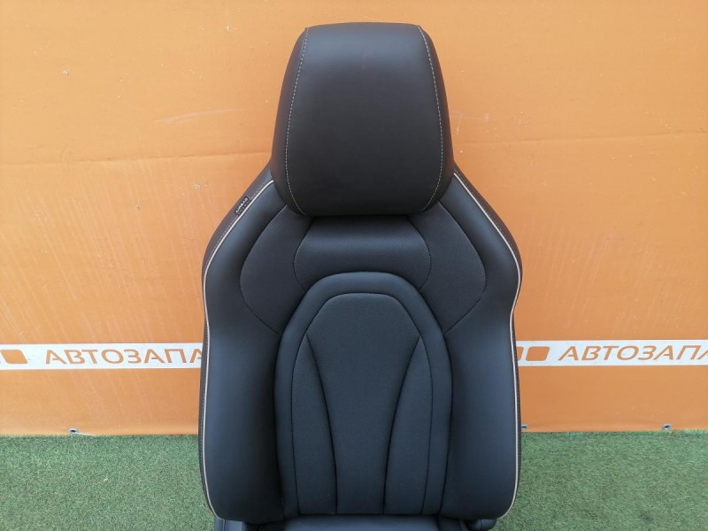 Omoda C5 сиденья передние деф