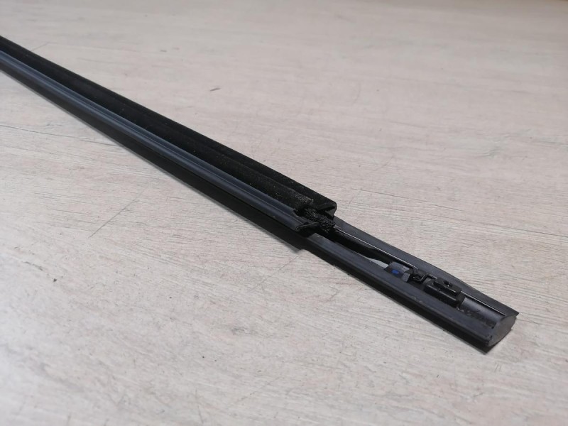 Omoda C5 бархотка наружная передняя правая