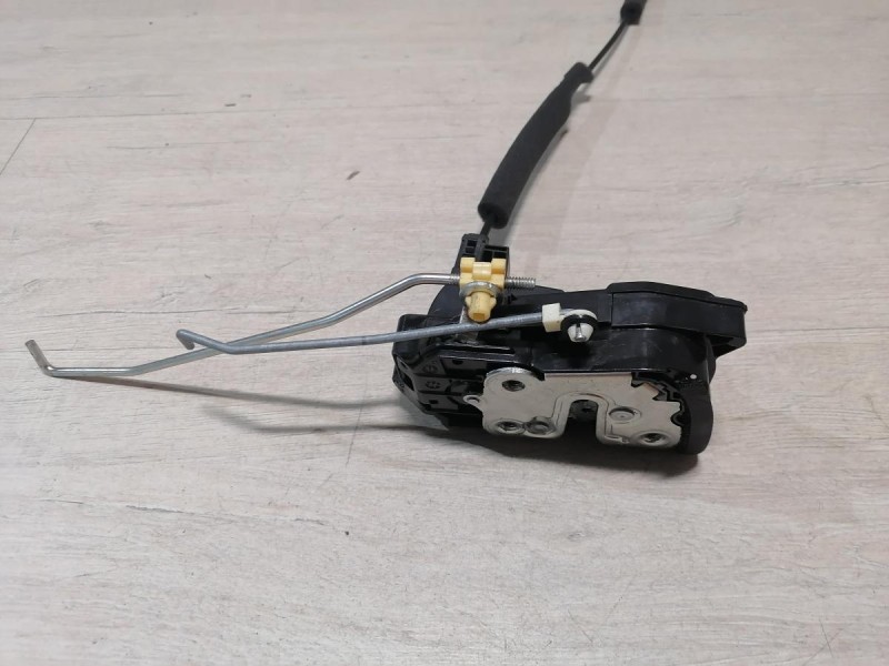 Omoda C5 замок двери передний левый