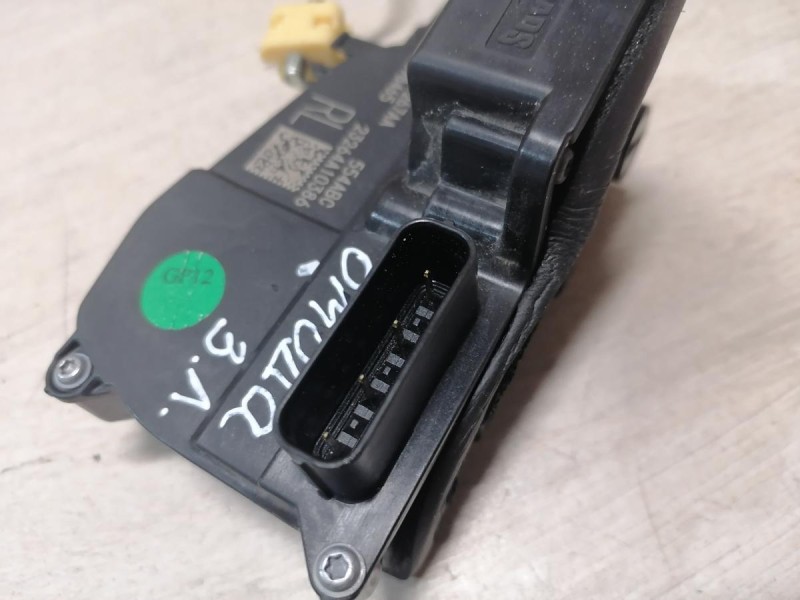 Omoda C5 замок двери задний левый