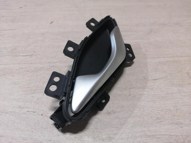 Omoda C5 ручка двери внутренняя передняя левая