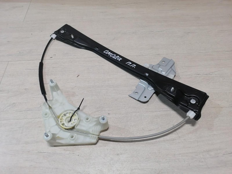 Omoda C5 стеклоподъемник передний правый