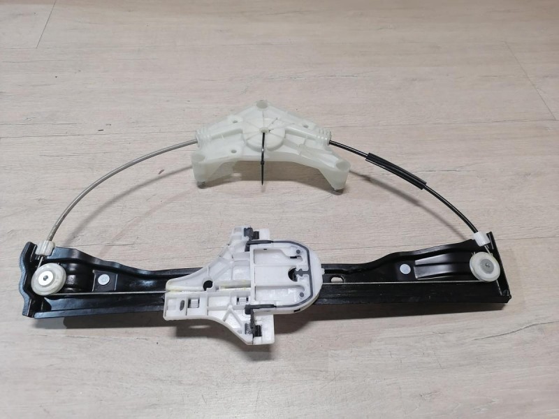 Omoda C5 стеклоподъемник задний левый