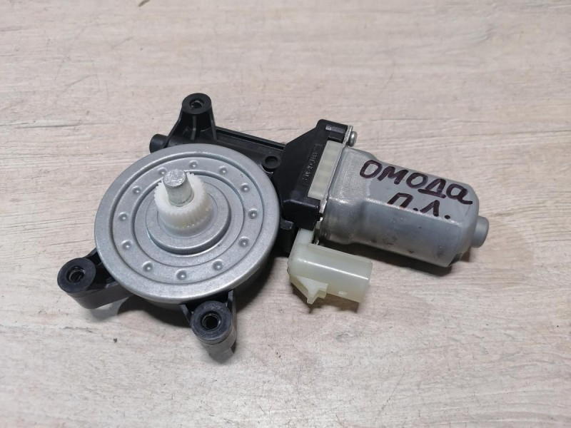 Omoda C5 моторчик стеклоподъемника передний левый