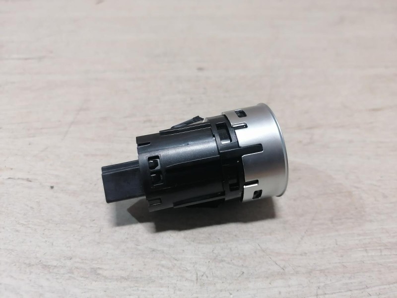 Omoda C5 кнопка старт стоп