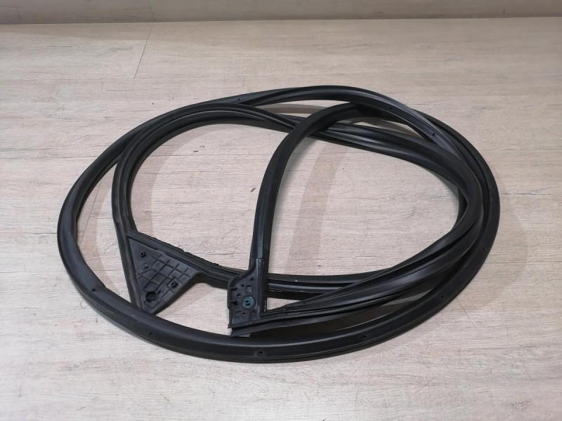 Omoda C5 уплотнитель двери передний левый