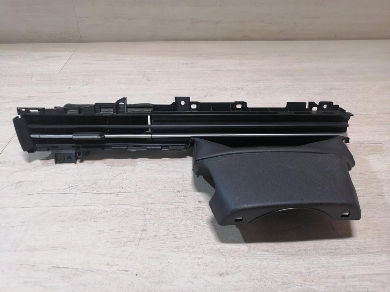 Omoda C5 дефлектор торпедо левый деф