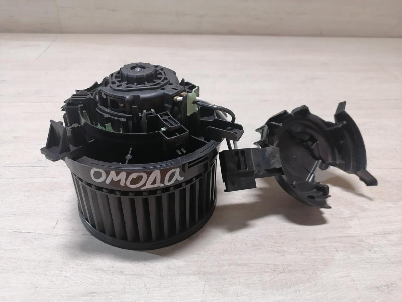 Omoda C5 моторчик печки деф