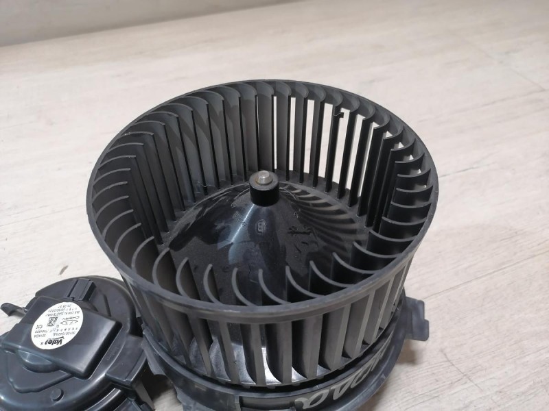 Omoda C5 моторчик печки деф