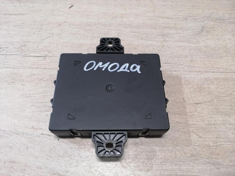 Omoda C5 блок управления крышкой багажника
