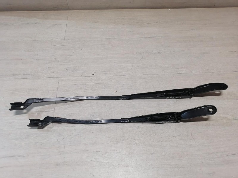 Omoda C5 поводок дворника к-кт