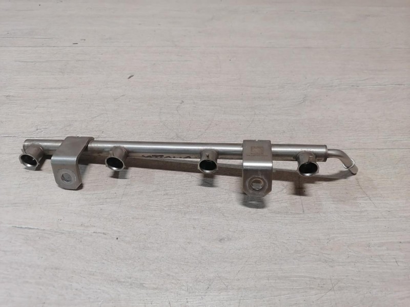 Omoda C5 рампа топливная