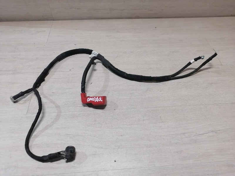 Omoda C5 клемма плюсовая