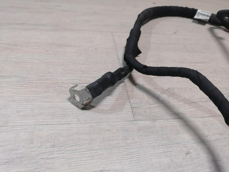 Omoda C5 клемма плюсовая