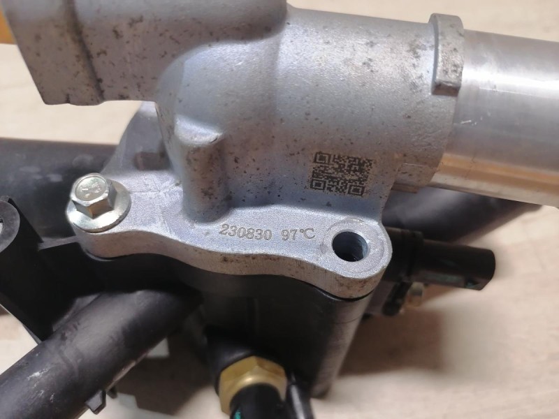 Omoda C5 корпус термостата