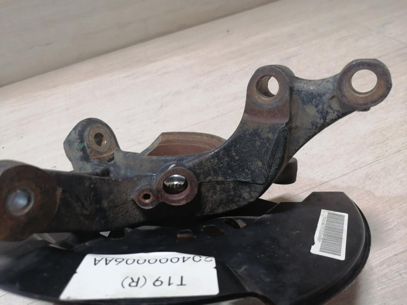 Omoda C5 кулак передний правый