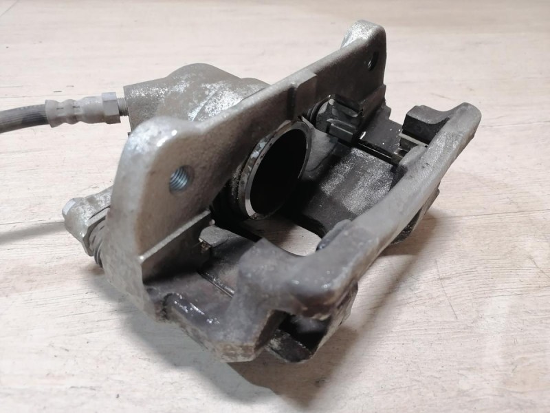 Omoda C5 суппорт передний левый