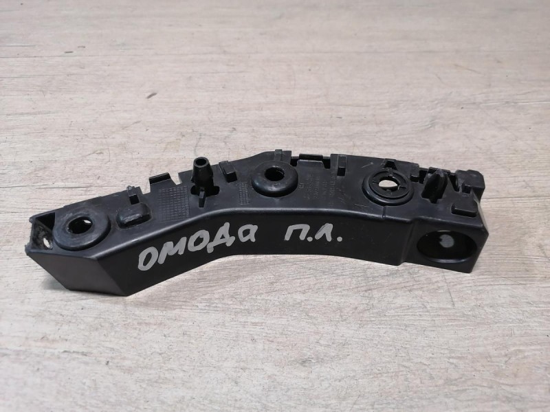 Omoda C5 крепление переднего бампера левое