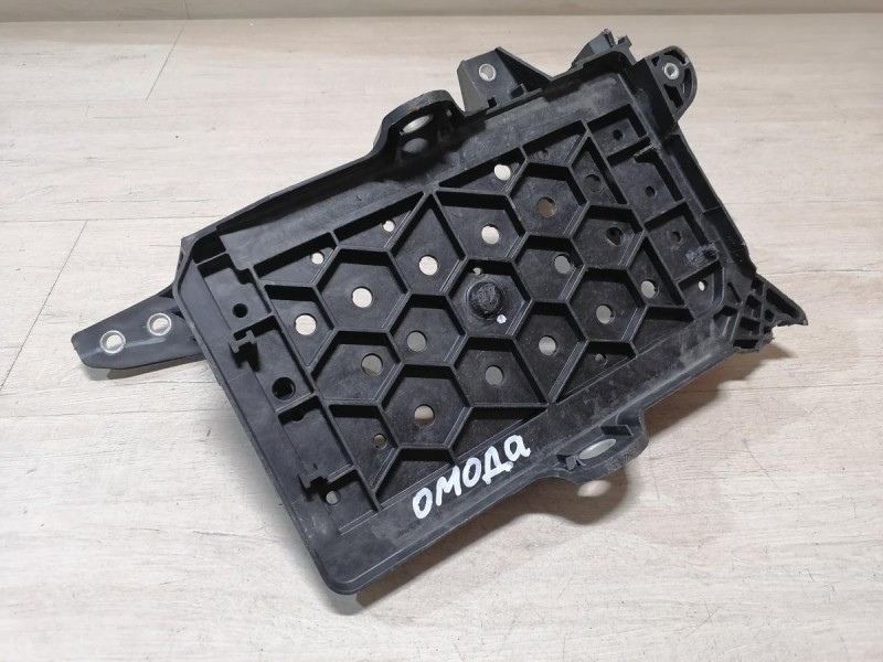 Omoda C5 площадка под аккумулятор деф