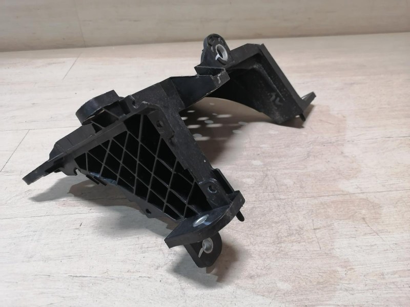 Omoda C5 площадка под аккумулятор деф