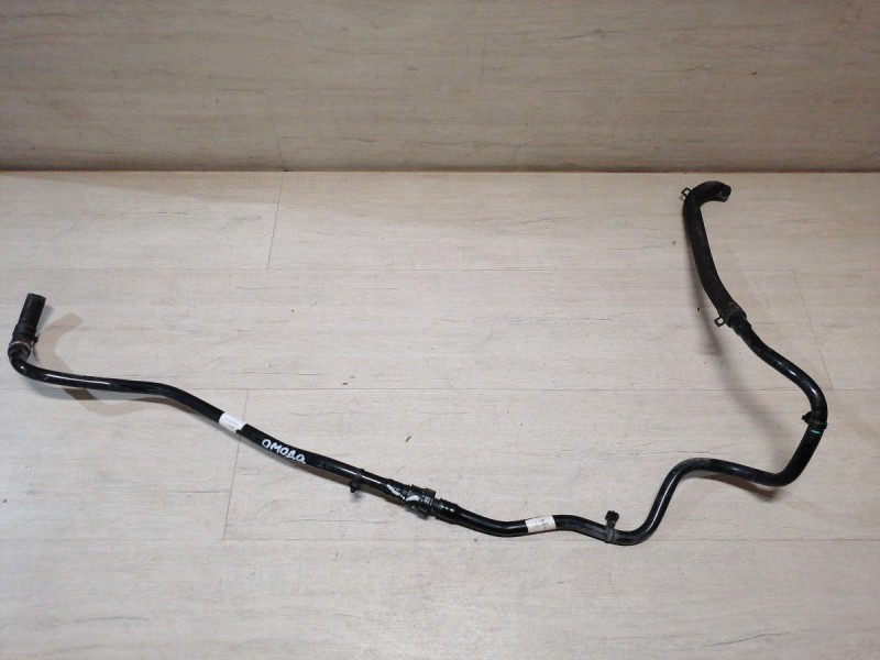 Omoda C5 трубка топливного абсорбера