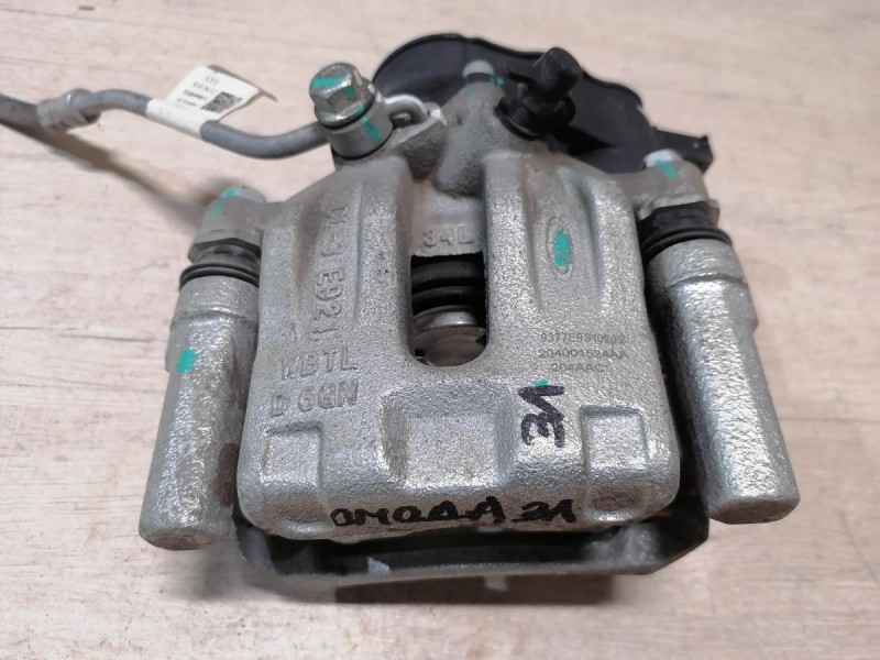 Omoda C5 суппорт задний левый эл ручник