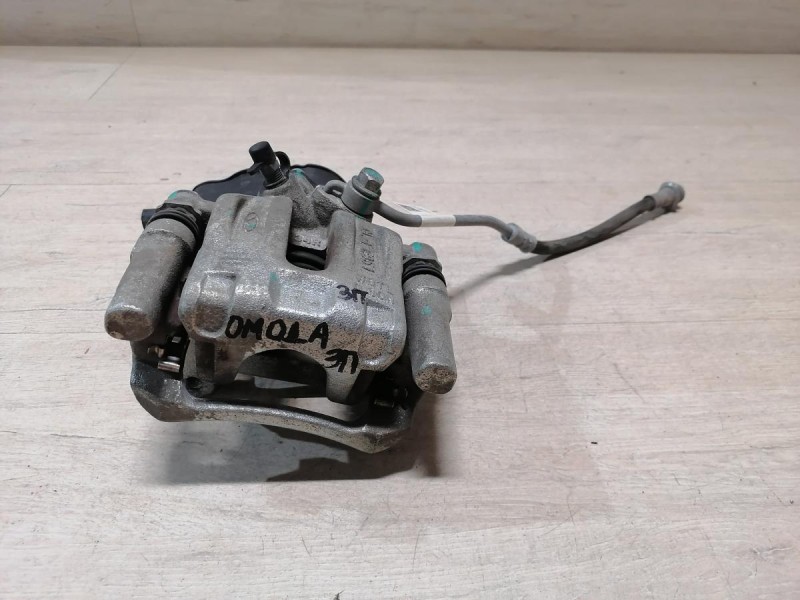 Omoda C5 суппорт задний правый эл ручник