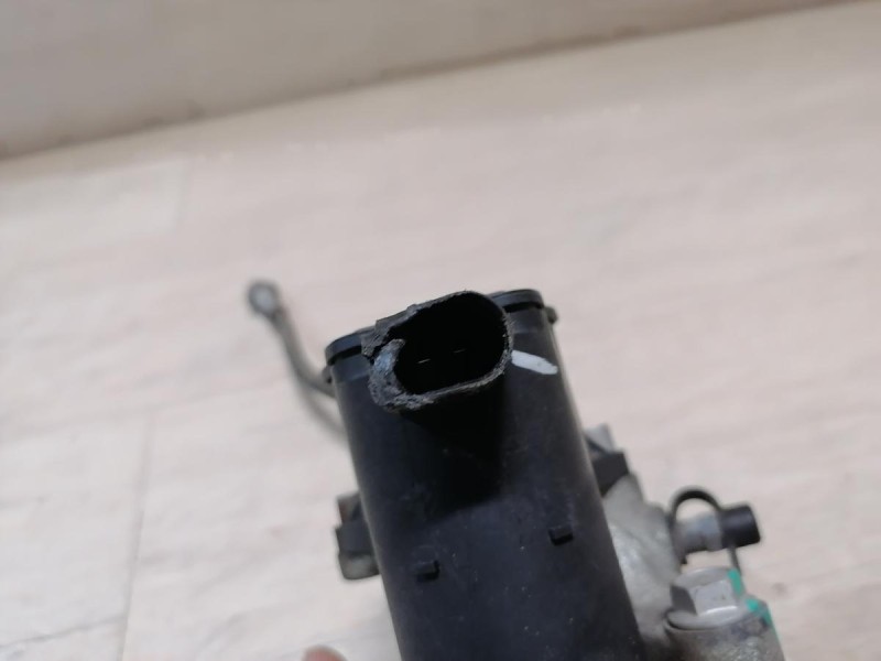 Omoda C5 суппорт задний правый эл ручник