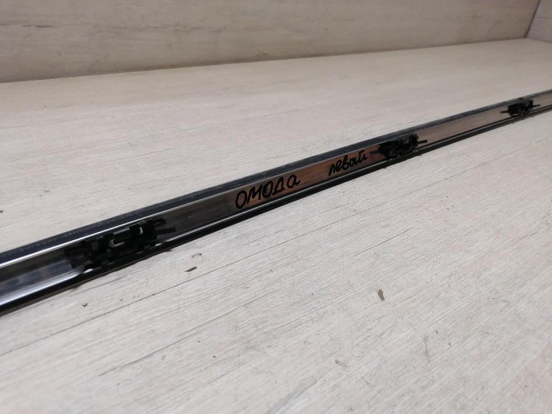 Omoda C5 молдинг крыши левый