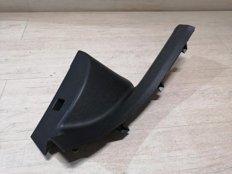 Omoda C5 обшивка порога задняя правая