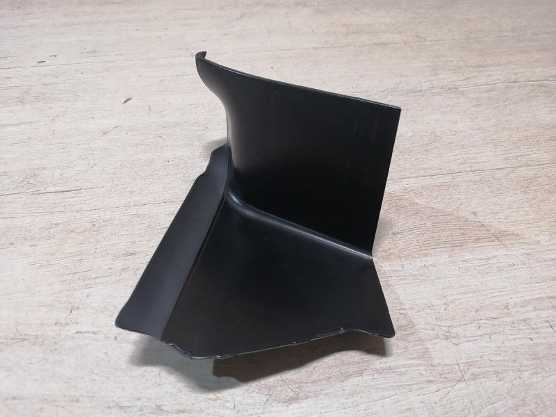 Omoda C5 накладка фонаря задняя левая