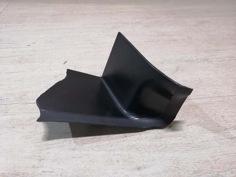 Omoda C5 накладка фонаря задняя правая