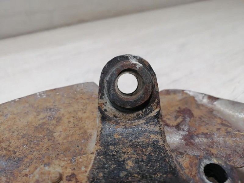 Niva №6 кулак правый