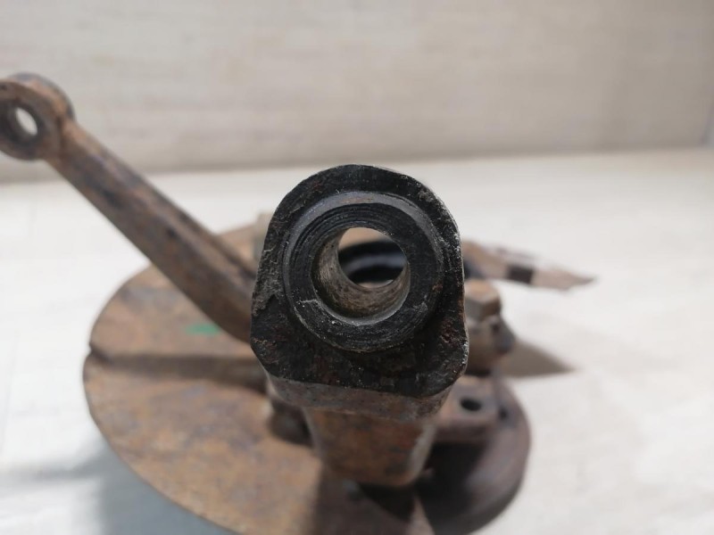 Niva №6 кулак правый