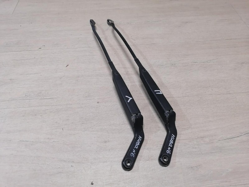 Niva №6 поводок дворника правый