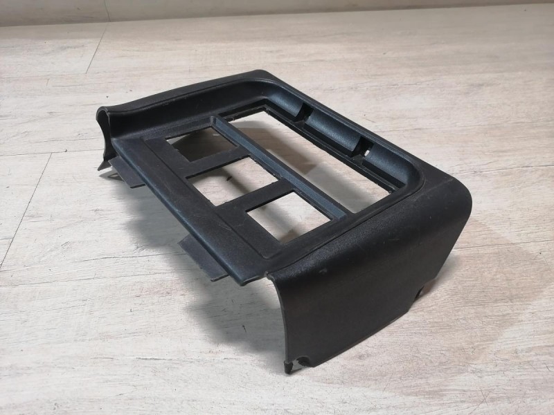 Niva №6 накладка торпедо под магнитолу блок управления зеркалами деф