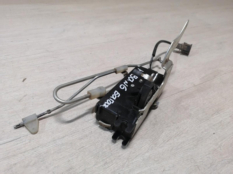 Niva №6 замок крышки багажника