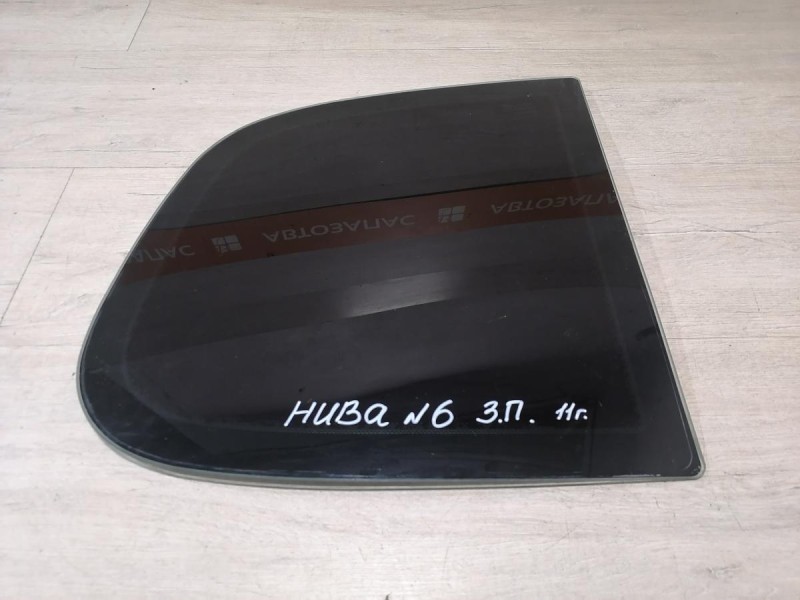 Niva №6 форточка правая