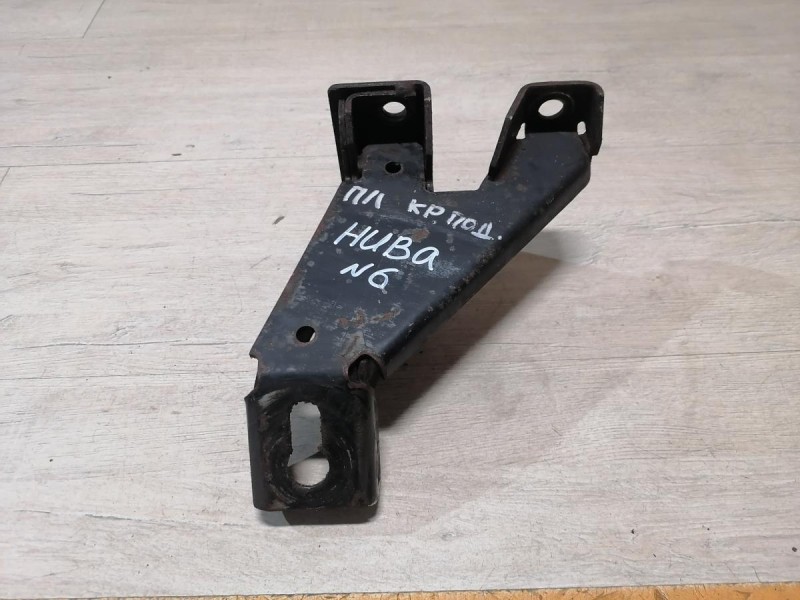 Niva №6 кронштейн подушки двигателя левый