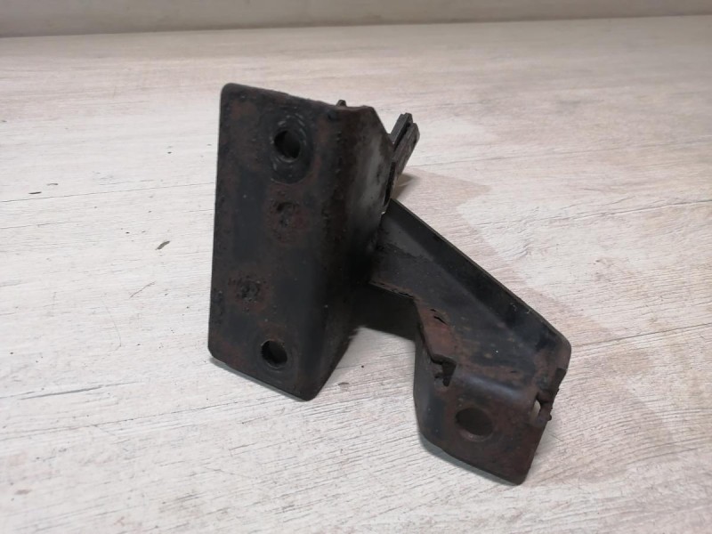 Niva №6 кронштейн подушки двигателя левый