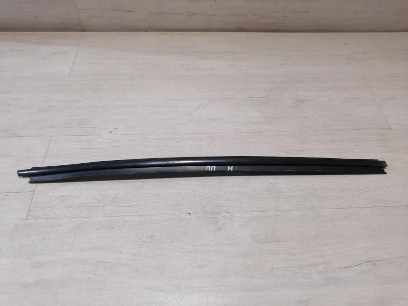 Niva №6 бархотка наружная передняя правая