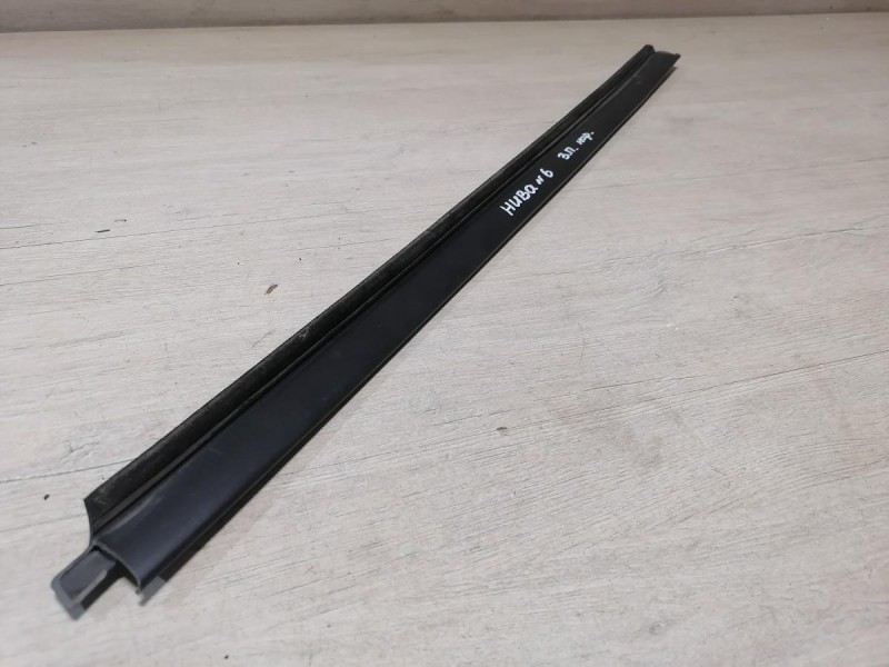 Niva №6 бархотка наружная задняя правая