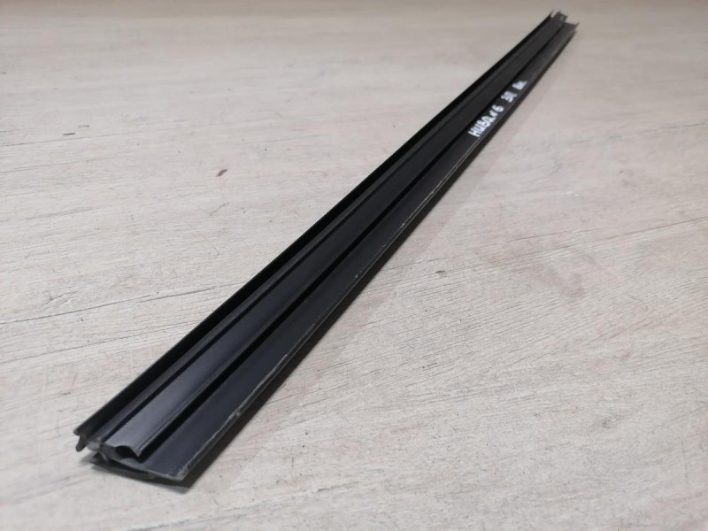 Niva №6 бархотка внутренняя задняя правая