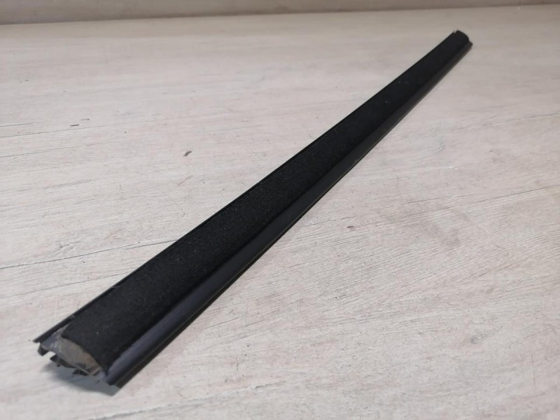 Niva №6 бархотка внутренняя задняя правая