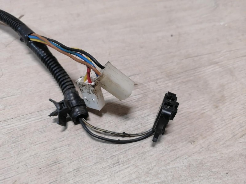 Niva №6 проводка двери передняя левая