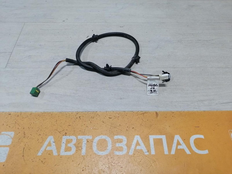 Niva №6 проводка двери задняя