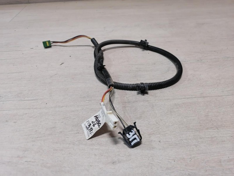 Niva №6 проводка двери задняя