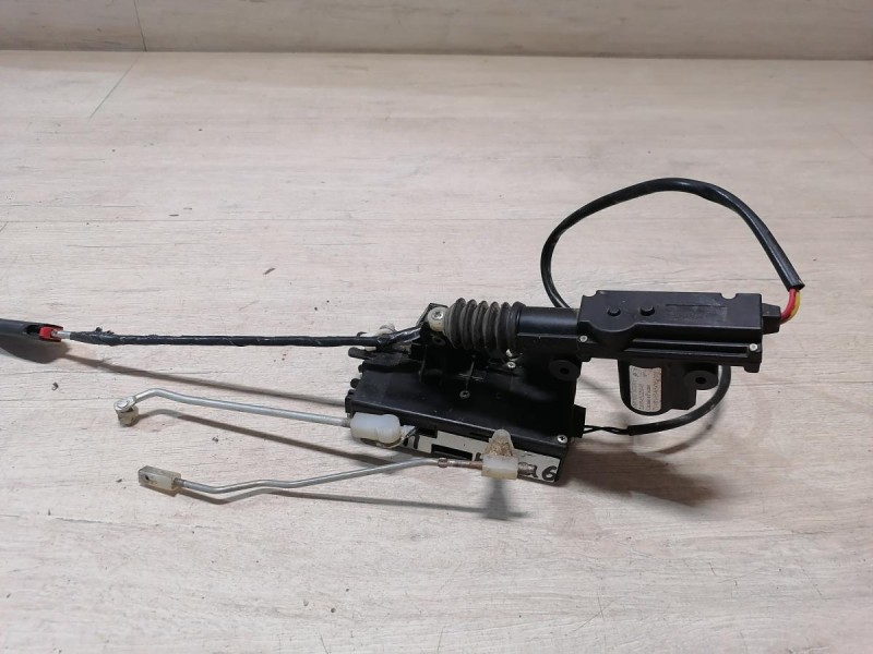 Niva №6 замок двери передний правый