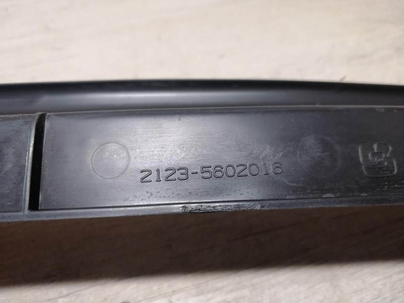 Niva №6 обшивка задней панели накладка